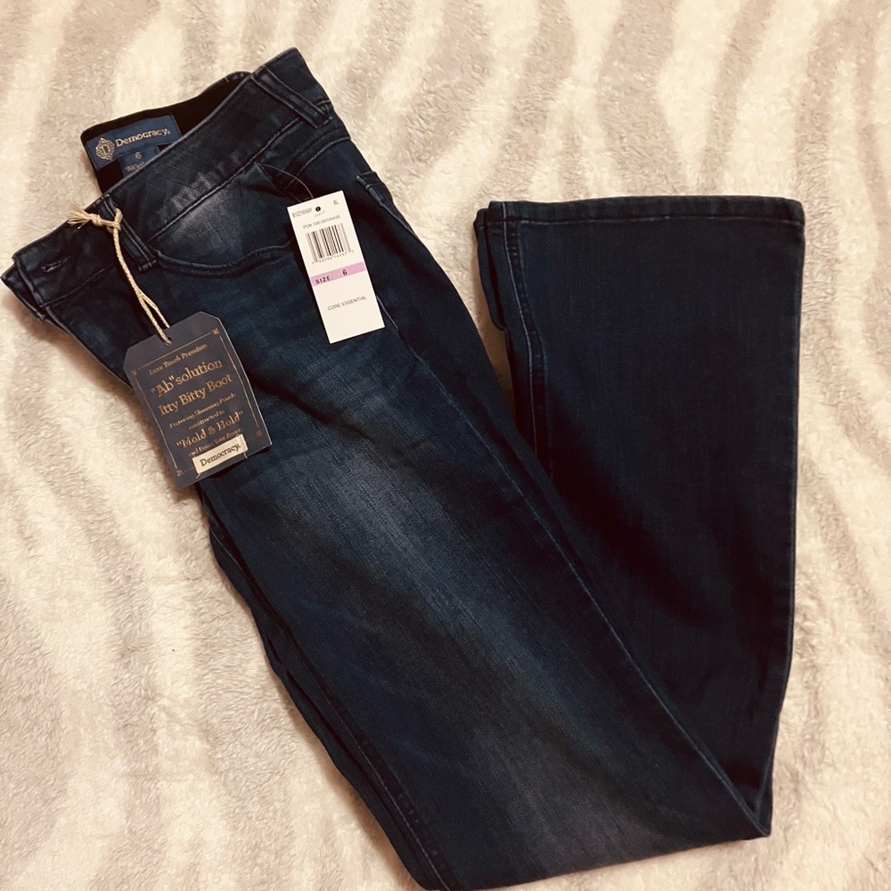 Democracy “bitty boot cut” size 6